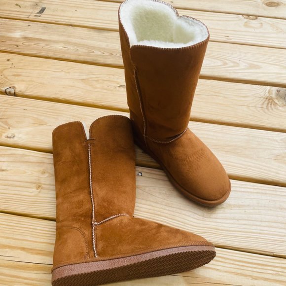 NWOT Willowbee Zoey Boot Size 7 - Picture 4 of 12